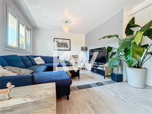 appartement à la vente -   51100  REIMS, surface 80 m2 vente appartement - APR747557